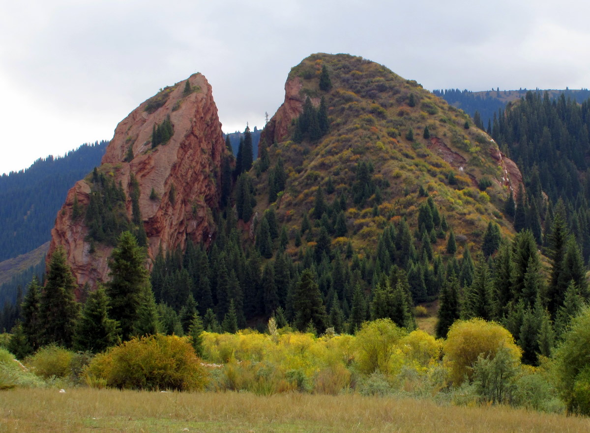 broken_heart_at_djeti-oguz_28397671740629